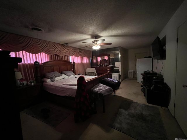 388 Sherwood Forest Blvd, Baton Rouge, LA 70815