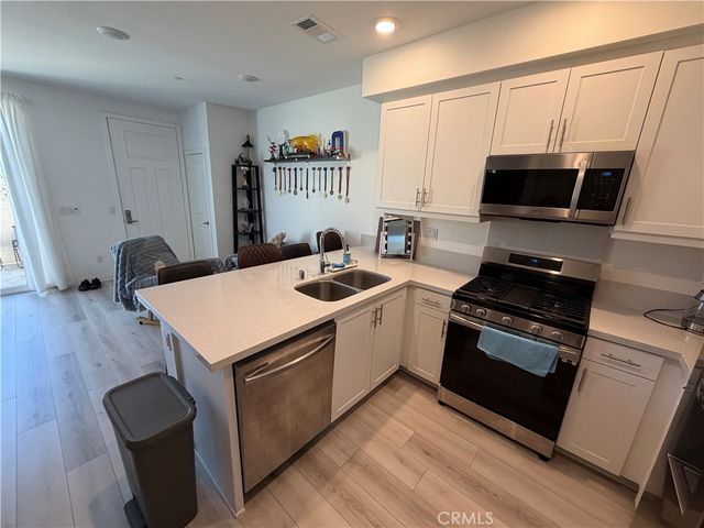 1364 Anise Way, Upland, CA 91786