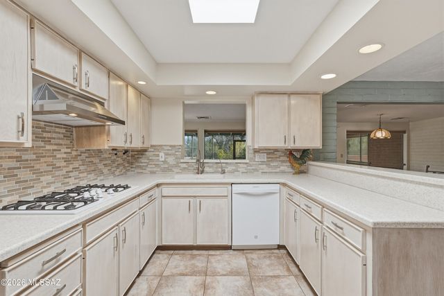 250 E Paseo Chuparosas, Green Valley, AZ 85614