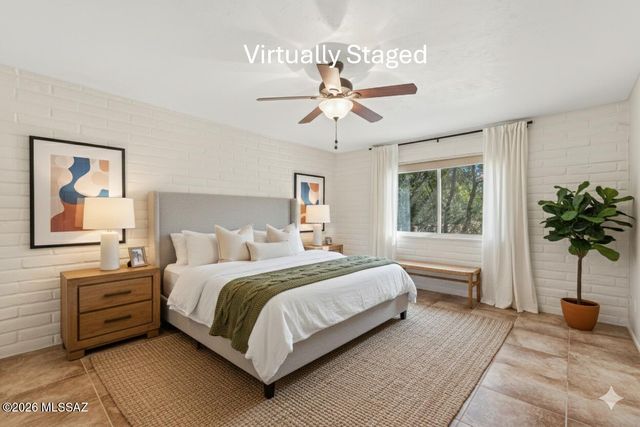 250 E Paseo Chuparosas, Green Valley, AZ 85614