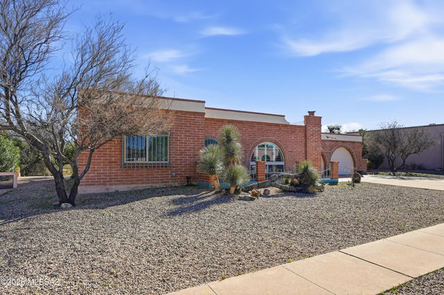 250 E Paseo Chuparosas, Green Valley, AZ 85614