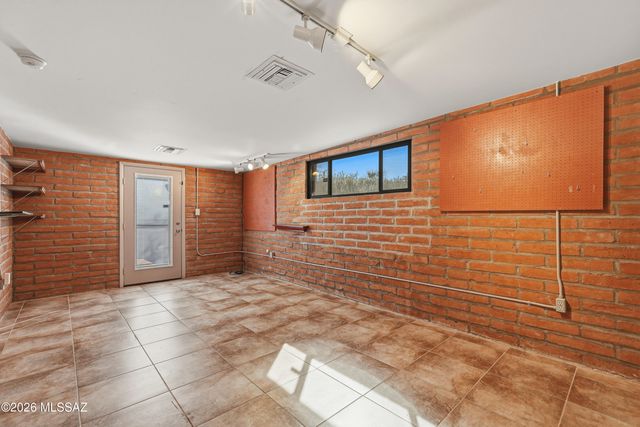 250 E Paseo Chuparosas, Green Valley, AZ 85614