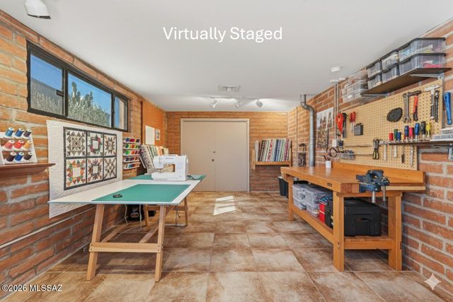 250 E Paseo Chuparosas, Green Valley, AZ 85614