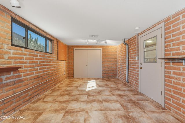 250 E Paseo Chuparosas, Green Valley, AZ 85614