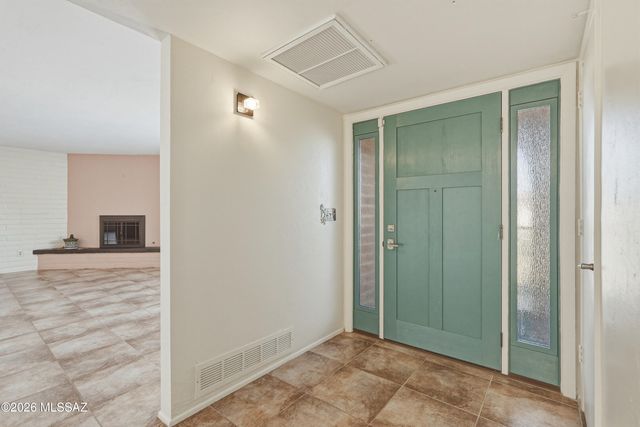 250 E Paseo Chuparosas, Green Valley, AZ 85614