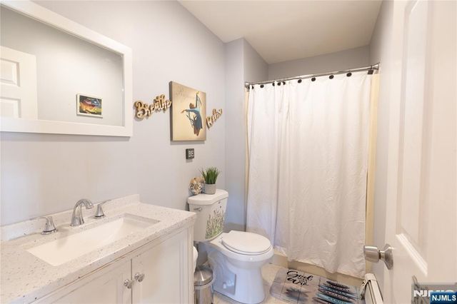 350 New Street, Newark, NJ 07103