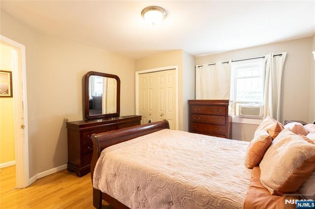 350 New Street, Newark, NJ 07103