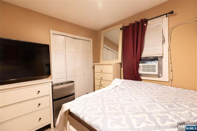 350 New Street, Newark, NJ 07103