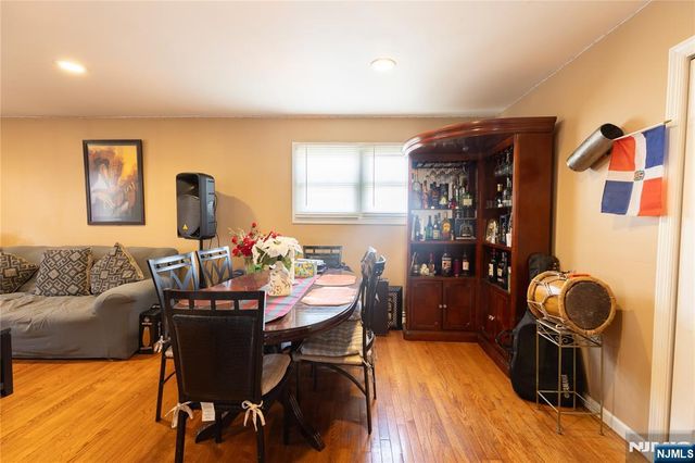 350 New Street, Newark, NJ 07103