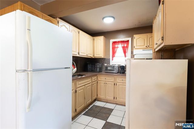 350 New Street, Newark, NJ 07103