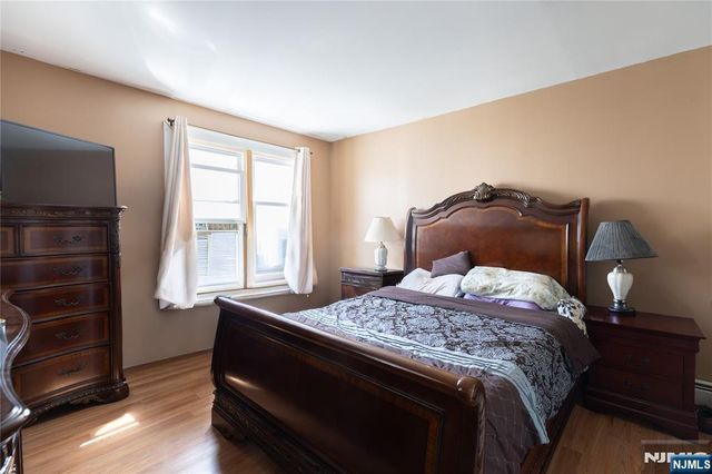 350 New Street, Newark, NJ 07103