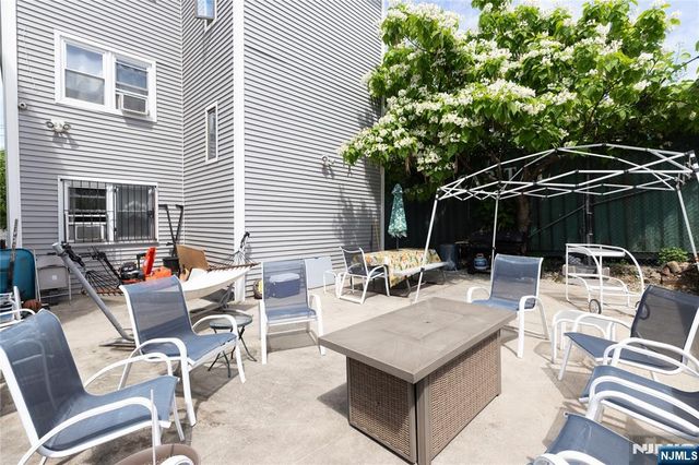 350 New Street, Newark, NJ 07103
