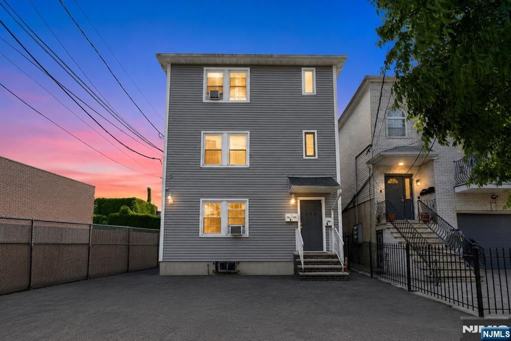 350 New Street, Newark, NJ 07103
