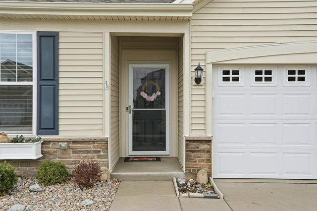 1820 E 110th Place, Crown Point, IN 46307