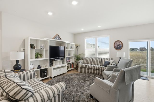 1820 E 110th Place, Crown Point, IN 46307