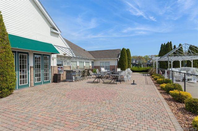 401 Constance Lane, Port Jefferson, NY 11776