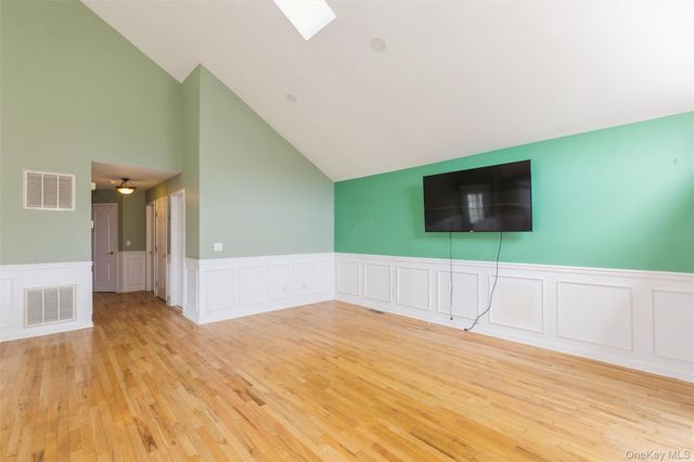 401 Constance Lane, Port Jefferson, NY 11776