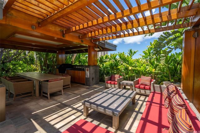 1555 Kapiolani Boulevard 1615, Honolulu, HI 96814