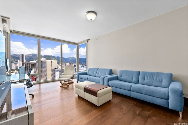 1555 Kapiolani Boulevard 1615, Honolulu, HI 96814