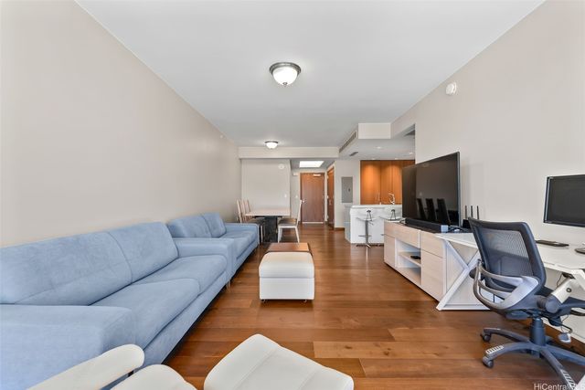 1555 Kapiolani Boulevard 1615, Honolulu, HI 96814