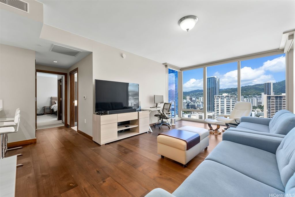 1555 Kapiolani Boulevard 1615, Honolulu, HI 96814