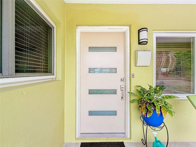 6170 7TH AVENUE N, St Petersburg, FL 33710