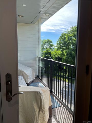 30 Beekman Street 213, Beacon, NY 12508