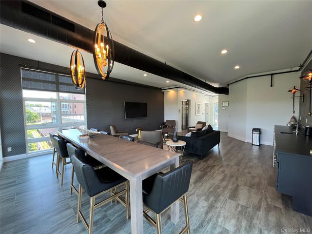 30 Beekman Street 213, Beacon, NY 12508