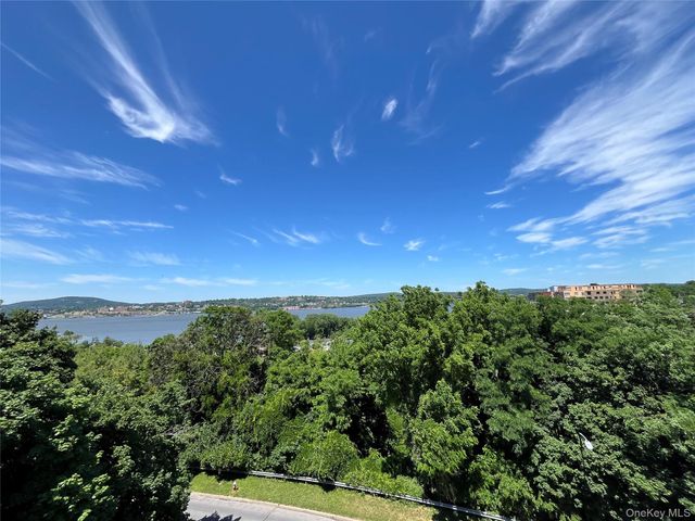 30 Beekman Street 213, Beacon, NY 12508