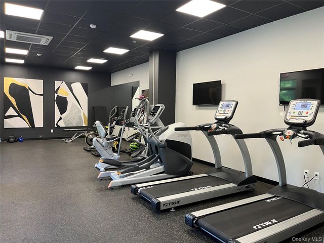 30 Beekman Street 213, Beacon, NY 12508