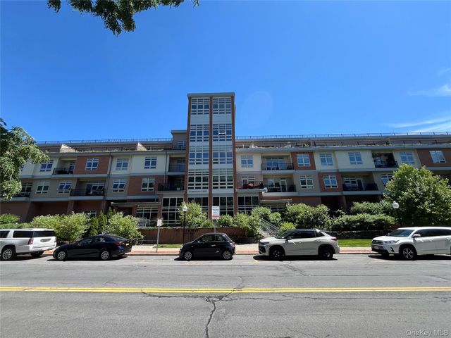 30 Beekman Street 213, Beacon, NY 12508