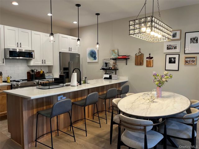 30 Beekman Street 213, Beacon, NY 12508