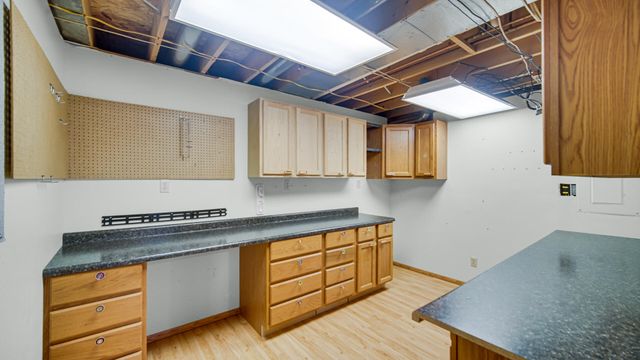 101 Whispering Boulevard, La Porte, IN 46350