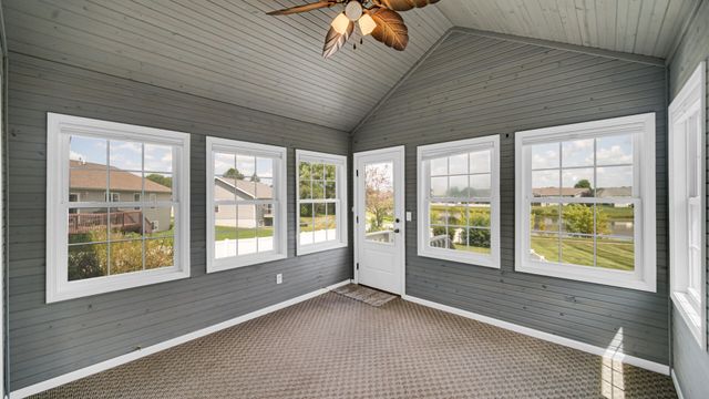 101 Whispering Boulevard, La Porte, IN 46350