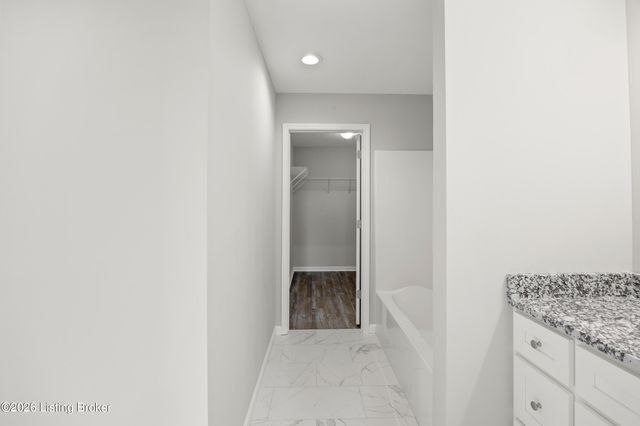 1636 Alton Rd, Lawrenceburg, KY 40342