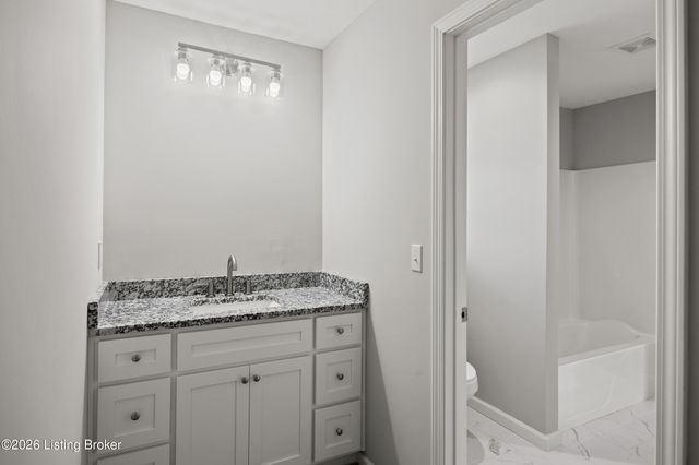 1636 Alton Rd, Lawrenceburg, KY 40342