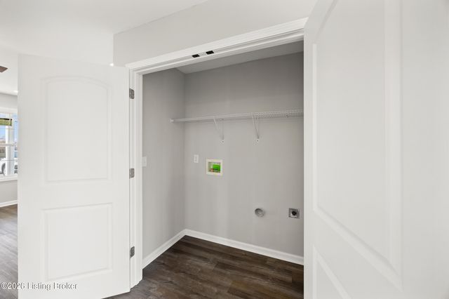 1636 Alton Rd, Lawrenceburg, KY 40342