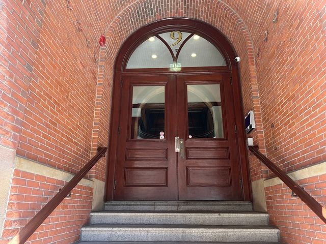 9 Appleton Street 205, Boston, MA 02116