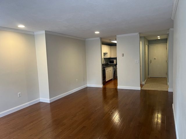 9 Appleton Street 205, Boston, MA 02116