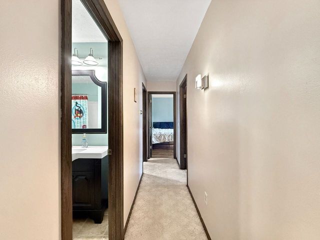 1510 7TH ST SW, Minot, ND 58701