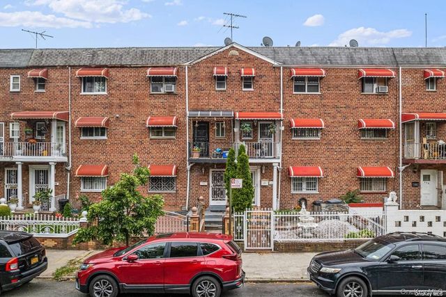 942 Jerome Street, Brooklyn, NY 11207