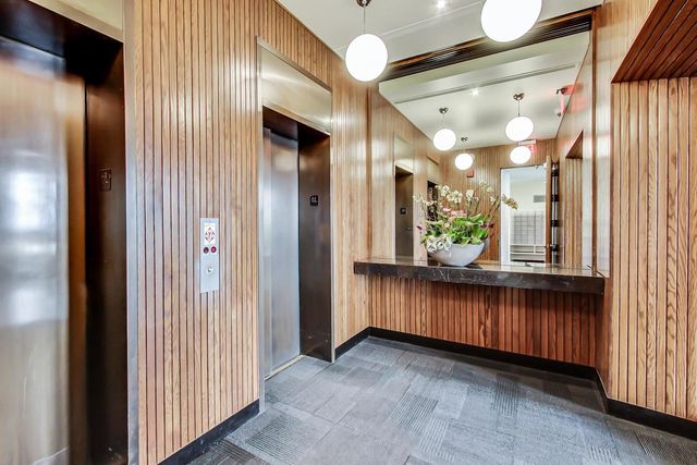 1110 N Lake Shore Drive 3N, Chicago, IL 60611