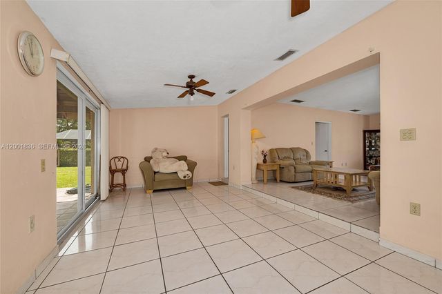 8355 SW 131st St, Pinecrest, FL 33156