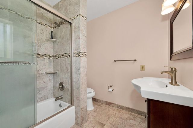 8355 SW 131st St, Pinecrest, FL 33156