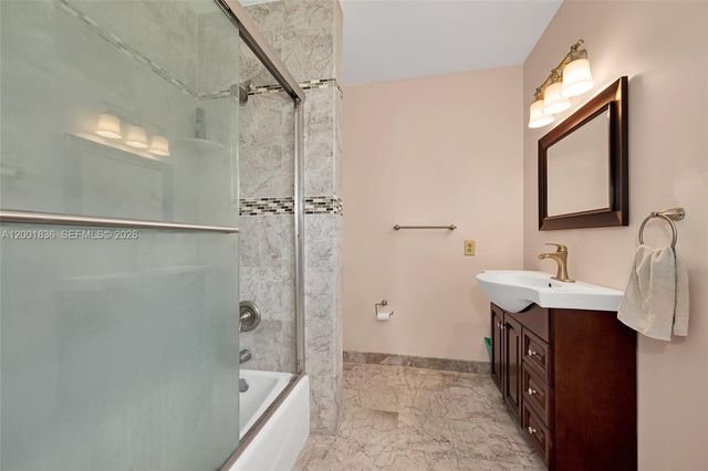 8355 SW 131st St, Pinecrest, FL 33156