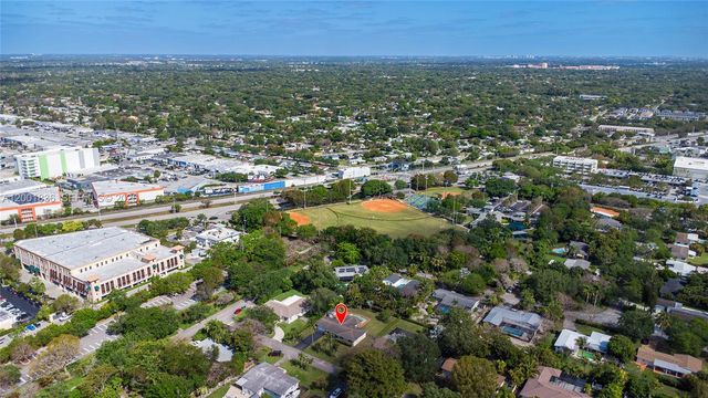 8355 SW 131st St, Pinecrest, FL 33156