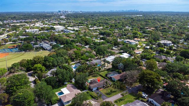 8355 SW 131st St, Pinecrest, FL 33156
