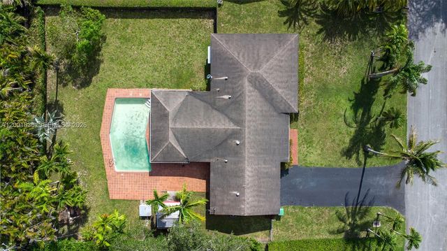 8355 SW 131st St, Pinecrest, FL 33156