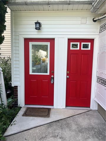 161 South Main Street 201, Nazareth Boro, PA 18064