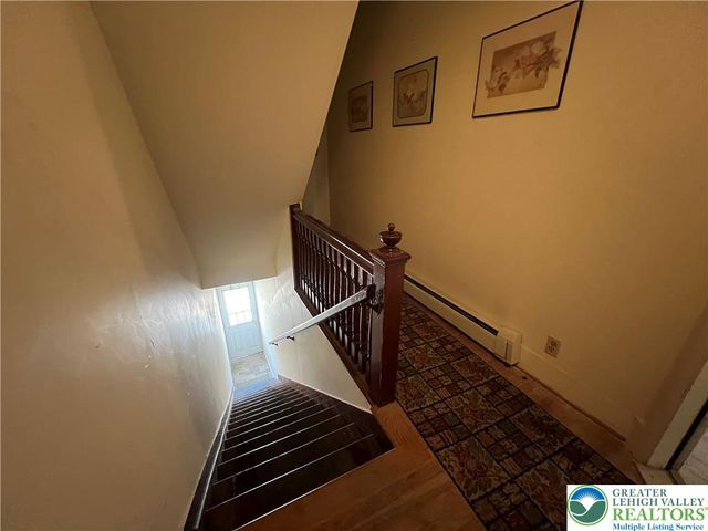 161 South Main Street 201, Nazareth Boro, PA 18064